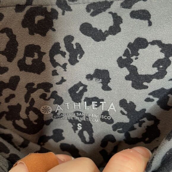 Athleta Leopard Print Elation High Rise Leggings. Size Small. - Picture 5 of 11